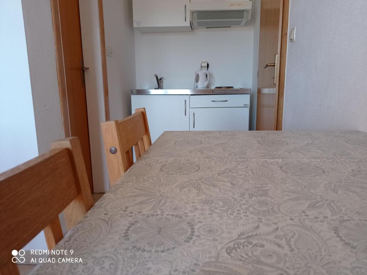 Studio Apartment With Balcony Trogir Dış mekan fotoğraf