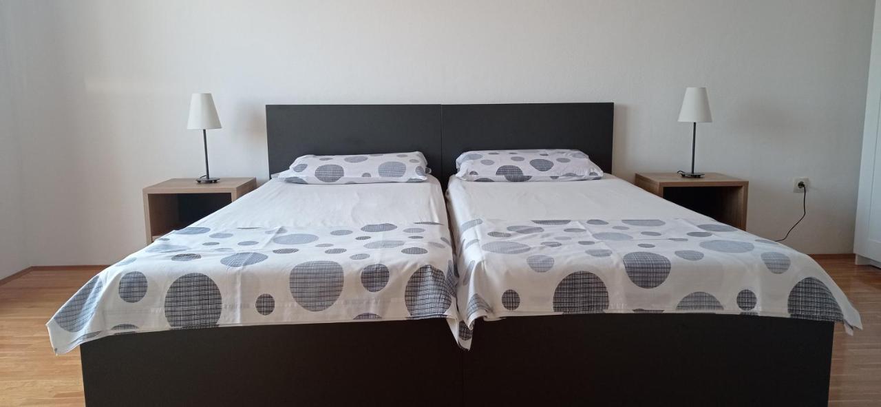 Studio Apartment With Balcony Trogir Dış mekan fotoğraf